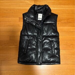 Abercrombie & Fitch Vest